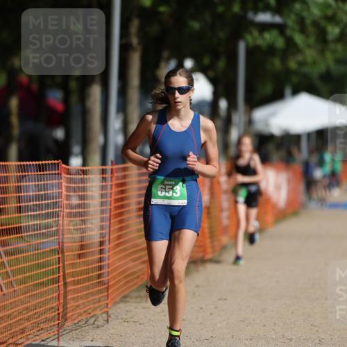 07.09.2025 - 19. Norderstedt Triathlon Michael Strokosch http://msf.ph/oto/8760118 07.09.2025 11:08:29 Laufen 78, 653 meine-sportfotos.de