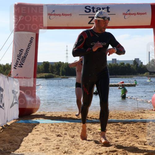 07.09.2025 - 19. Norderstedt Triathlon Luisa Fischer http://msf.ph/oto/8760137 07.09.2025 12:06:17 Schwimmen 174, 250, 810 meine-sportfotos.de