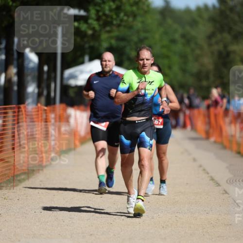 07.09.2025 - 19. Norderstedt Triathlon Michael Strokosch http://msf.ph/oto/8760140 07.09.2025 12:06:49 Laufen 190, 771, 1267 meine-sportfotos.de