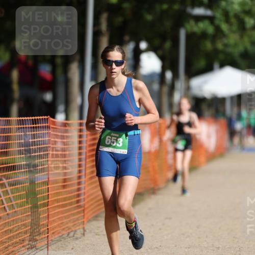 07.09.2025 - 19. Norderstedt Triathlon Michael Strokosch http://msf.ph/oto/8760145 07.09.2025 11:08:29 Laufen 78, 653 meine-sportfotos.de