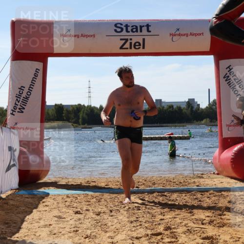 07.09.2025 - 19. Norderstedt Triathlon Luisa Fischer http://msf.ph/oto/8760159 07.09.2025 12:06:18 Schwimmen 250, 810 meine-sportfotos.de