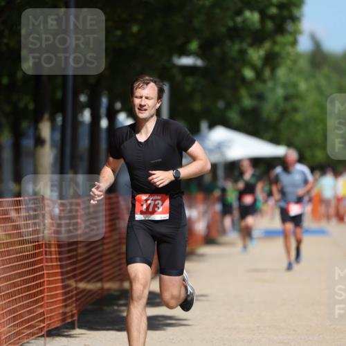 07.09.2025 - 19. Norderstedt Triathlon Michael Strokosch http://msf.ph/oto/8760166 07.09.2025 12:53:15 Laufen 173 meine-sportfotos.de