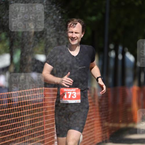 07.09.2025 - 19. Norderstedt Triathlon Michael Strokosch http://msf.ph/oto/8760219 07.09.2025 12:53:16 Laufen 173 meine-sportfotos.de