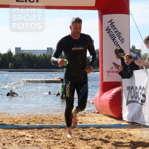 07.09.2025 - 19. Norderstedt Triathlon Luisa Fischer http://msf.ph/oto/8760220 07.09.2025 12:06:33 Schwimmen 1212 meine-sportfotos.de