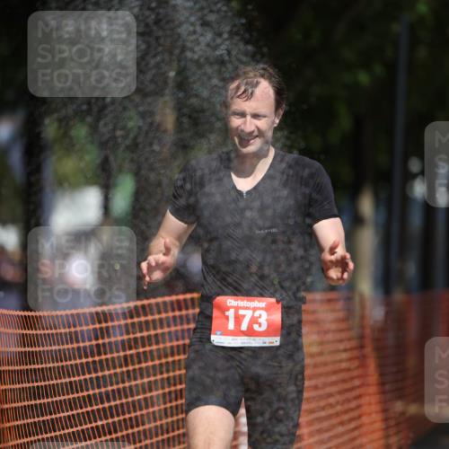 07.09.2025 - 19. Norderstedt Triathlon Michael Strokosch http://msf.ph/oto/8760235 07.09.2025 12:53:16 Laufen 173 meine-sportfotos.de