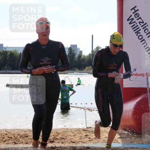 07.09.2025 - 19. Norderstedt Triathlon Luisa Fischer http://msf.ph/oto/8760239 07.09.2025 14:14:21 Schwimmen 1447, 1493, 1507 meine-sportfotos.de