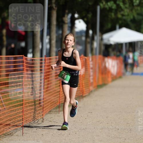 07.09.2025 - 19. Norderstedt Triathlon Michael Strokosch http://msf.ph/oto/8760247 07.09.2025 11:08:33 Laufen 78, 653 meine-sportfotos.de