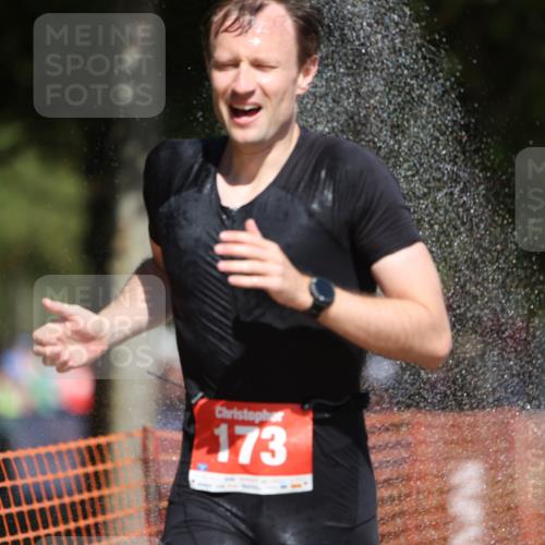 07.09.2025 - 19. Norderstedt Triathlon Michael Strokosch http://msf.ph/oto/8760280 07.09.2025 12:53:17 Laufen 173, 192 meine-sportfotos.de