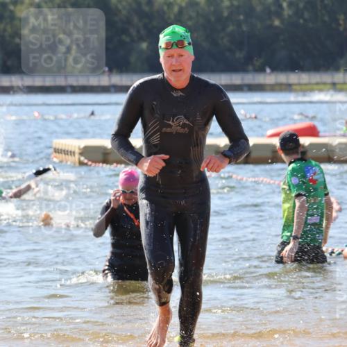 07.09.2025 - 19. Norderstedt Triathlon Luisa Fischer http://msf.ph/oto/8760284 07.09.2025 12:06:42 Schwimmen 788, 1212 meine-sportfotos.de