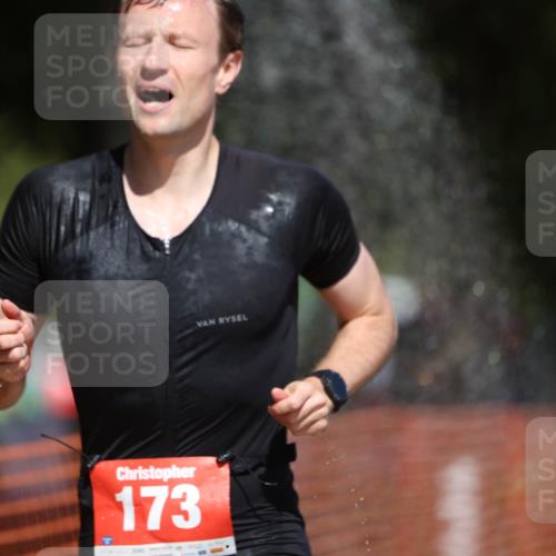 07.09.2025 - 19. Norderstedt Triathlon Michael Strokosch http://msf.ph/oto/8760287 07.09.2025 12:53:17 Laufen 173, 192 meine-sportfotos.de