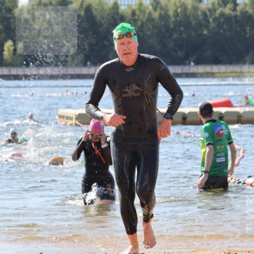 07.09.2025 - 19. Norderstedt Triathlon Luisa Fischer http://msf.ph/oto/8760292 07.09.2025 12:06:43 Schwimmen 788, 1212 meine-sportfotos.de