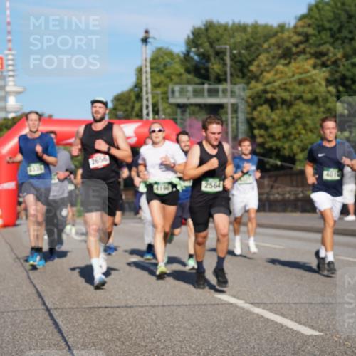 07.09.2025 - BARMER Alsterlauf Yannick Fuchs http://msf.ph/oto/8760313 07.09.2025 09:40:07 Laufen 2656, 2564, 4010 meine-sportfotos.de