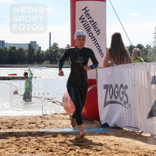 07.09.2025 - 19. Norderstedt Triathlon Luisa Fischer http://msf.ph/oto/8760322 07.09.2025 14:15:11 Schwimmen 452, 478, 917, 1414 meine-sportfotos.de