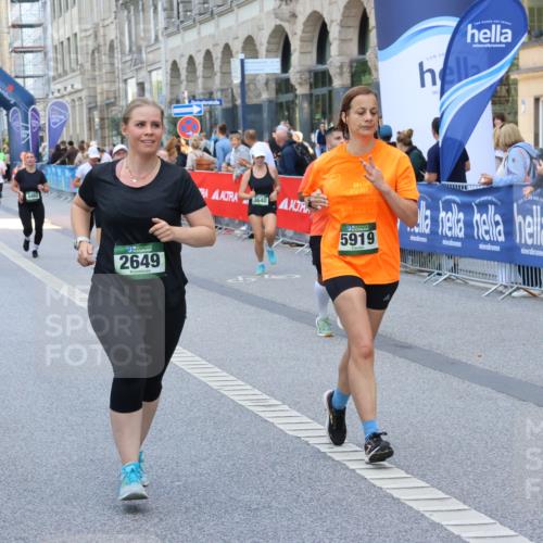 07.09.2025 - BARMER Alsterlauf Strokosch-Dieckow http://msf.ph/oto/8760329 07.09.2025 10:13:04 Ziel 2295, 2323, 2550, 3161, 3162, 3257, 3390, 3409, 3487, 3513, 3761, 3769, 3799, 3863, 3879, 3895, 4075, 4220, 4398, 5040, 5041, 5145, 5721, 5803, 5817, 5818, 6037, 6053, 6158, 8002, 8048 meine-sportfotos.de