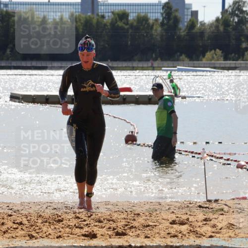 07.09.2025 - 19. Norderstedt Triathlon Luisa Fischer http://msf.ph/oto/8760331 07.09.2025 14:15:13 Schwimmen 452, 478, 1414 meine-sportfotos.de