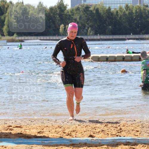 07.09.2025 - 19. Norderstedt Triathlon Luisa Fischer http://msf.ph/oto/8760352 07.09.2025 12:06:48 Schwimmen 788, 1396 meine-sportfotos.de