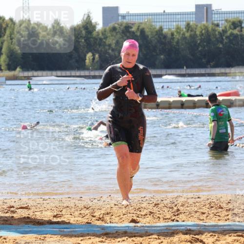 07.09.2025 - 19. Norderstedt Triathlon Luisa Fischer http://msf.ph/oto/8760365 07.09.2025 12:06:48 Schwimmen 788, 1396 meine-sportfotos.de