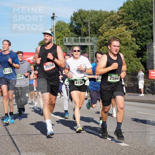07.09.2025 - BARMER Alsterlauf Yannick Fuchs http://msf.ph/oto/8760372 07.09.2025 09:40:08 Laufen 8339, 6296, 2656, 4196, 810, 2564, 4010 meine-sportfotos.de