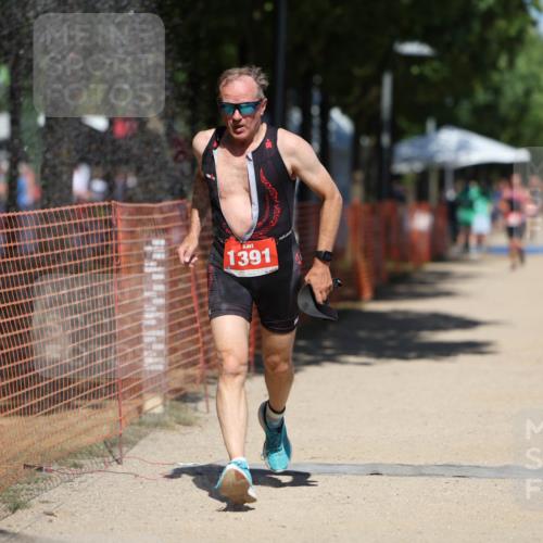 07.09.2025 - 19. Norderstedt Triathlon Michael Strokosch http://msf.ph/oto/8760418 07.09.2025 13:15:47 Laufen 1297, 1337, 1391 meine-sportfotos.de
