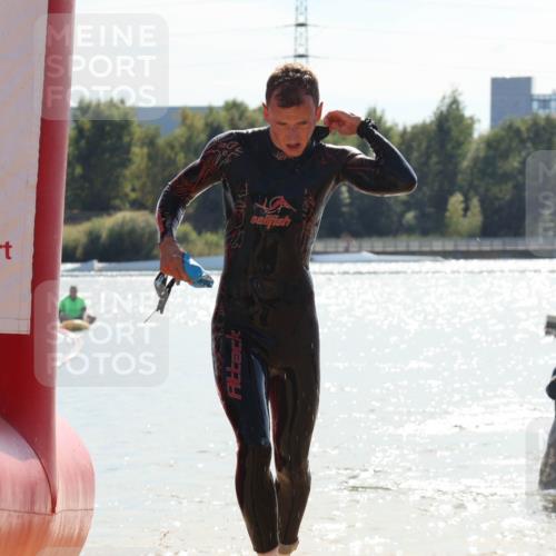 07.09.2025 - 19. Norderstedt Triathlon Luisa Fischer http://msf.ph/oto/8760420 07.09.2025 14:16:01 Schwimmen 444, 1506 meine-sportfotos.de