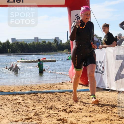 07.09.2025 - 19. Norderstedt Triathlon Luisa Fischer http://msf.ph/oto/8760438 07.09.2025 12:06:51 Schwimmen 788, 1396 meine-sportfotos.de