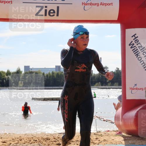 07.09.2025 - 19. Norderstedt Triathlon Luisa Fischer http://msf.ph/oto/8760471 07.09.2025 14:16:05 Schwimmen 444, 479, 1506 meine-sportfotos.de