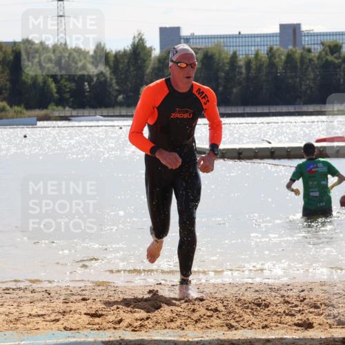 07.09.2025 - 19. Norderstedt Triathlon Luisa Fischer http://msf.ph/oto/8760515 07.09.2025 14:16:15 Schwimmen 444, 479, 1483 meine-sportfotos.de
