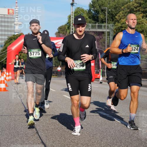 07.09.2025 - BARMER Alsterlauf Yannick Fuchs http://msf.ph/oto/8760520 07.09.2025 09:40:12 Laufen 5775, 298, 59, 524 meine-sportfotos.de