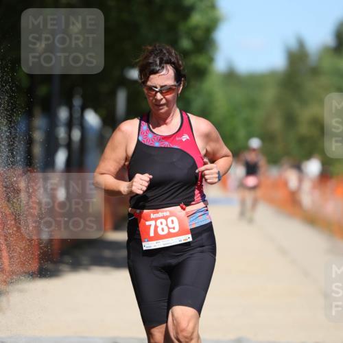 07.09.2025 - 19. Norderstedt Triathlon Michael Strokosch http://msf.ph/oto/8760525 07.09.2025 13:16:03 Laufen 789 meine-sportfotos.de