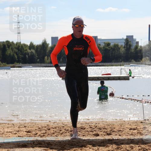 07.09.2025 - 19. Norderstedt Triathlon Luisa Fischer http://msf.ph/oto/8760529 07.09.2025 14:16:16 Schwimmen 444, 479, 1483 meine-sportfotos.de
