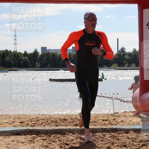 07.09.2025 - 19. Norderstedt Triathlon Luisa Fischer http://msf.ph/oto/8760538 07.09.2025 14:16:16 Schwimmen 444, 479, 1483 meine-sportfotos.de