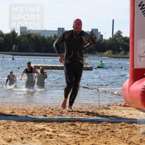 07.09.2025 - 19. Norderstedt Triathlon Luisa Fischer http://msf.ph/oto/8760545 07.09.2025 12:07:05 Schwimmen 283, 288, 783 meine-sportfotos.de