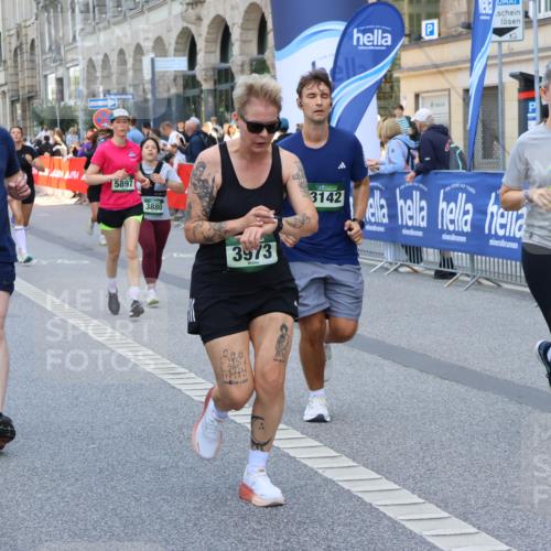 07.09.2025 - BARMER Alsterlauf Strokosch-Dieckow http://msf.ph/oto/8760548 07.09.2025 10:12:52 Ziel 2077, 2080, 2289, 2323, 2550, 2659, 2660, 3012, 3013, 3125, 3161, 3162, 3217, 3257, 3390, 3409, 3487, 3761, 3863, 4220, 4398, 4686, 4950, 5386, 5731, 5803, 5817, 5818, 5974, 5975, 6050, 8002, 8048 meine-sportfotos.de