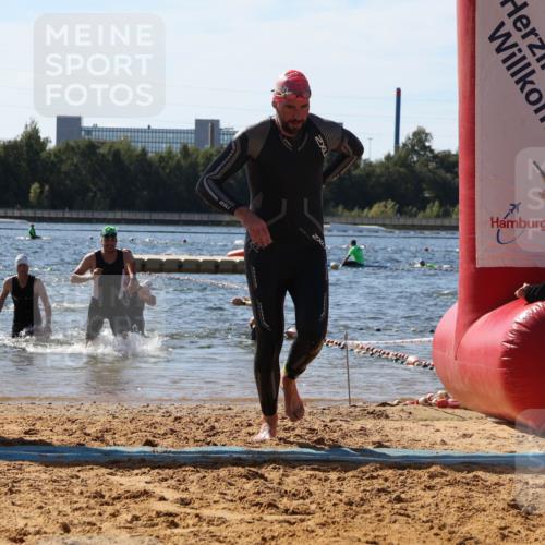 07.09.2025 - 19. Norderstedt Triathlon Luisa Fischer http://msf.ph/oto/8760553 07.09.2025 12:07:05 Schwimmen 283, 288, 783 meine-sportfotos.de