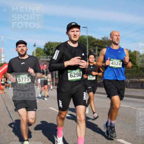 07.09.2025 - BARMER Alsterlauf Yannick Fuchs http://msf.ph/oto/8760558 07.09.2025 09:40:13 Laufen 5775, 6298, 5941, 4524 meine-sportfotos.de