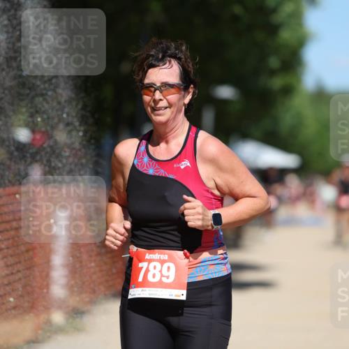 07.09.2025 - 19. Norderstedt Triathlon Michael Strokosch http://msf.ph/oto/8760560 07.09.2025 13:16:04 Laufen 789 meine-sportfotos.de