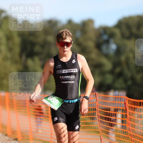 07.09.2025 - 19. Norderstedt Triathlon Michael Strokosch http://msf.ph/oto/8760588 07.09.2025 10:45:23 Laufen 57, 89, 104, 114, 668, 670 meine-sportfotos.de