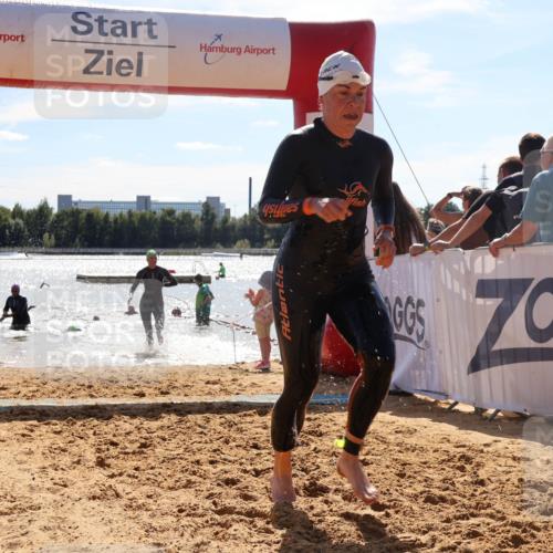 07.09.2025 - 19. Norderstedt Triathlon Luisa Fischer http://msf.ph/oto/8760591 07.09.2025 14:17:18 Schwimmen 473, 1491 meine-sportfotos.de