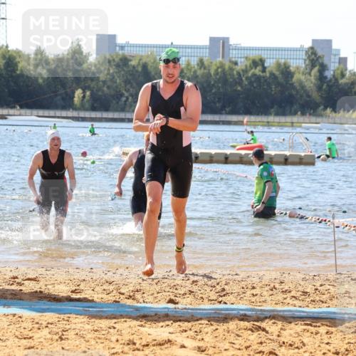 07.09.2025 - 19. Norderstedt Triathlon Luisa Fischer http://msf.ph/oto/8760595 07.09.2025 12:07:09 Schwimmen 188, 283, 288, 308, 783 meine-sportfotos.de