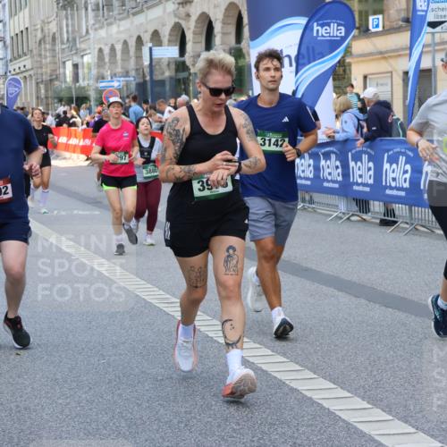 07.09.2025 - BARMER Alsterlauf Strokosch-Dieckow http://msf.ph/oto/8760602 07.09.2025 10:12:52 Ziel 2077, 2080, 2289, 2323, 2550, 2659, 2660, 3012, 3013, 3125, 3161, 3162, 3217, 3257, 3390, 3409, 3487, 3761, 3863, 4220, 4398, 4686, 4950, 5386, 5731, 5803, 5817, 5818, 5974, 5975, 6050, 8002, 8048 meine-sportfotos.de