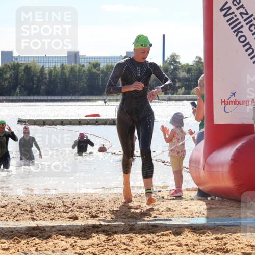 07.09.2025 - 19. Norderstedt Triathlon Luisa Fischer http://msf.ph/oto/8760609 07.09.2025 14:17:21 Schwimmen 473, 1491, 1496 meine-sportfotos.de