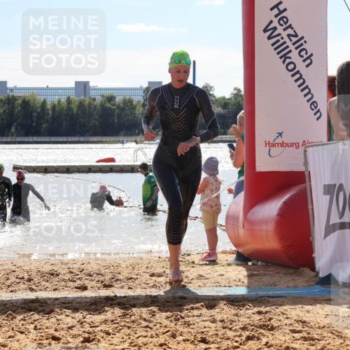 07.09.2025 - 19. Norderstedt Triathlon Luisa Fischer http://msf.ph/oto/8760617 07.09.2025 14:17:21 Schwimmen 473, 1491, 1496 meine-sportfotos.de