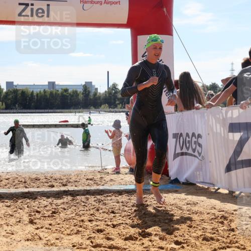 07.09.2025 - 19. Norderstedt Triathlon Luisa Fischer http://msf.ph/oto/8760632 07.09.2025 14:17:22 Schwimmen 447, 473, 1491, 1496 meine-sportfotos.de