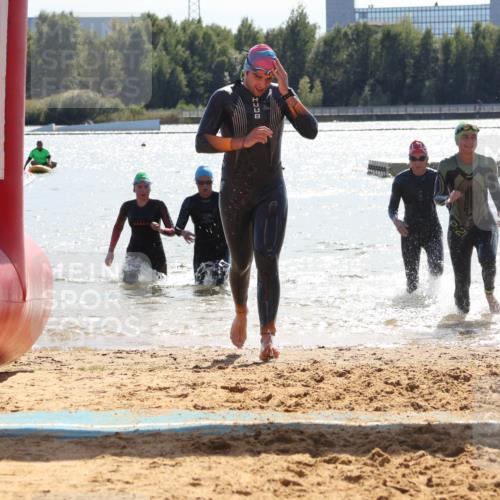 07.09.2025 - 19. Norderstedt Triathlon Luisa Fischer http://msf.ph/oto/8760646 07.09.2025 14:17:24 Schwimmen 440, 441, 447, 473, 1491, 1496 meine-sportfotos.de