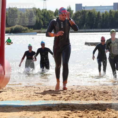 07.09.2025 - 19. Norderstedt Triathlon Luisa Fischer http://msf.ph/oto/8760656 07.09.2025 14:17:25 Schwimmen 440, 441, 447, 455, 473, 1491, 1496 meine-sportfotos.de