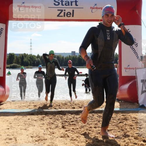 07.09.2025 - 19. Norderstedt Triathlon Luisa Fischer http://msf.ph/oto/8760717 07.09.2025 14:17:28 Schwimmen 440, 441, 446, 447, 455, 473, 1491, 1496 meine-sportfotos.de