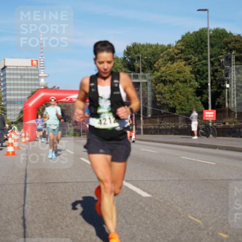 07.09.2025 - BARMER Alsterlauf Yannick Fuchs http://msf.ph/oto/8760732 07.09.2025 09:40:18 Laufen 4212 meine-sportfotos.de