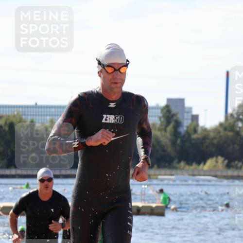 07.09.2025 - 19. Norderstedt Triathlon Luisa Fischer http://msf.ph/oto/8760734 07.09.2025 12:07:38 Schwimmen 205, 236, 1342 meine-sportfotos.de