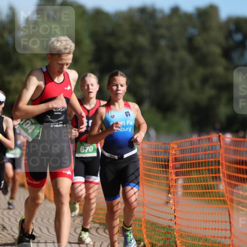 07.09.2025 - 19. Norderstedt Triathlon Michael Strokosch http://msf.ph/oto/8760736 07.09.2025 10:45:28 Laufen 57, 89, 104, 668, 669, 670 meine-sportfotos.de