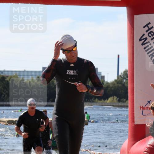 07.09.2025 - 19. Norderstedt Triathlon Luisa Fischer http://msf.ph/oto/8760739 07.09.2025 12:07:39 Schwimmen 205, 236, 1342 meine-sportfotos.de